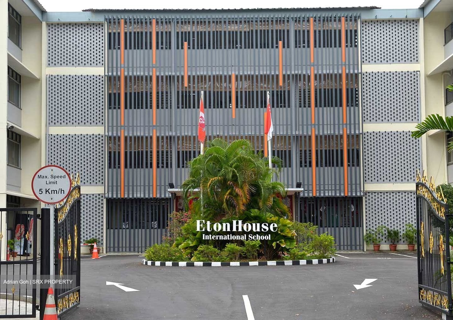 Jalan Naga Sari (D11), Semi-Detached #500171801